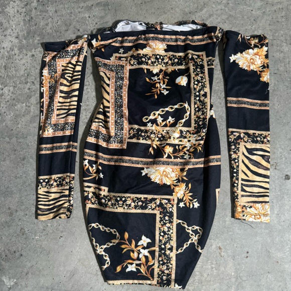 Women’s Black Gold Abstract Animal Print Ruched Off the Shoulder Mini Dress - Picture 2 of 4